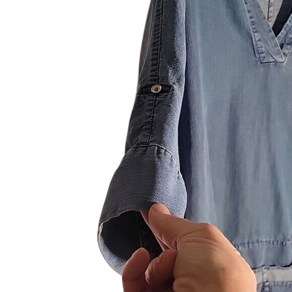 Calvin Klein Womens Light Blue Denim Tunic Top W/ V-Neck & 3/4 Sleeves Size S - Picture 3 of 5